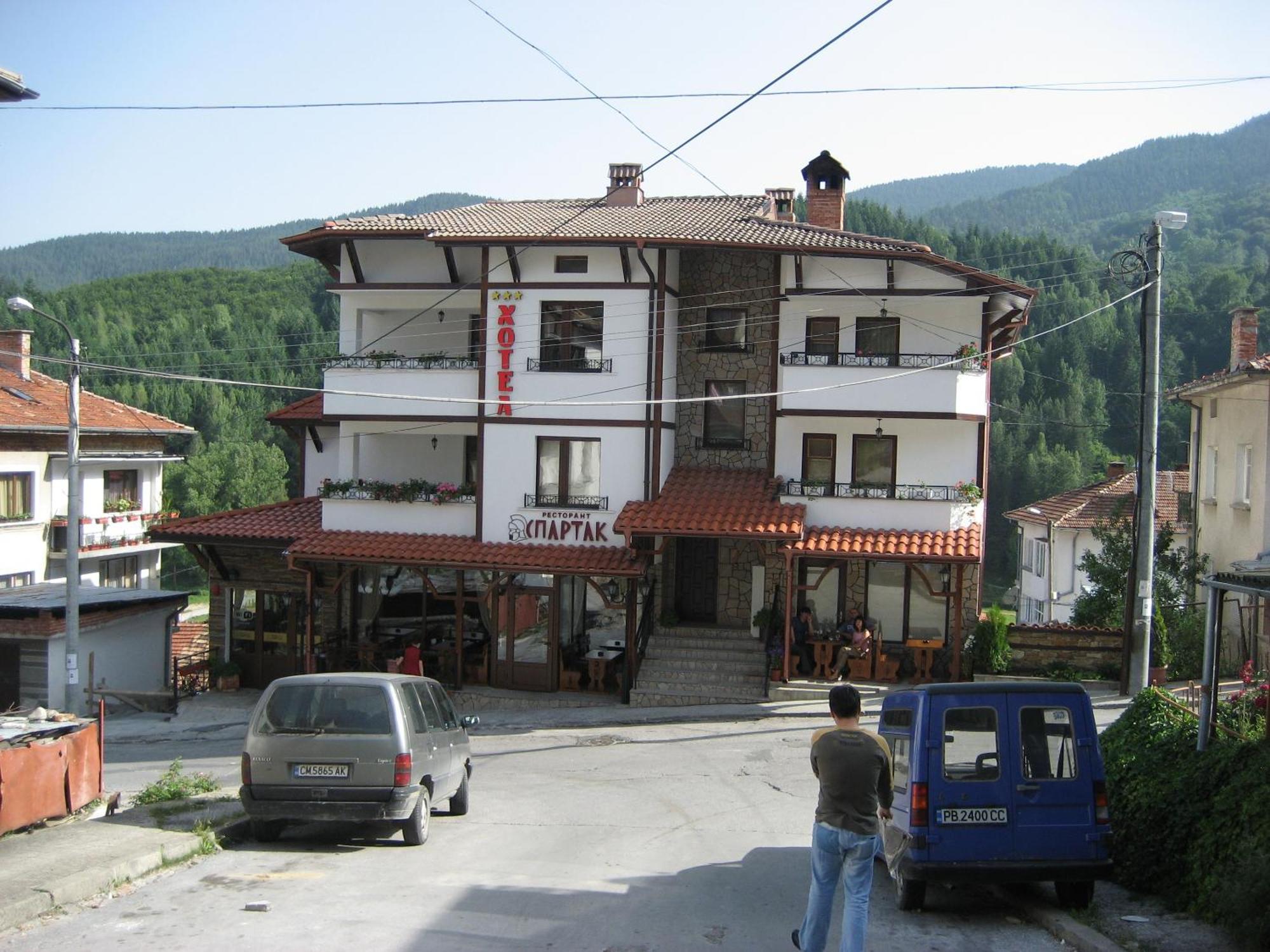 Spartak Family Hotel Smolyan Ngoại thất bức ảnh