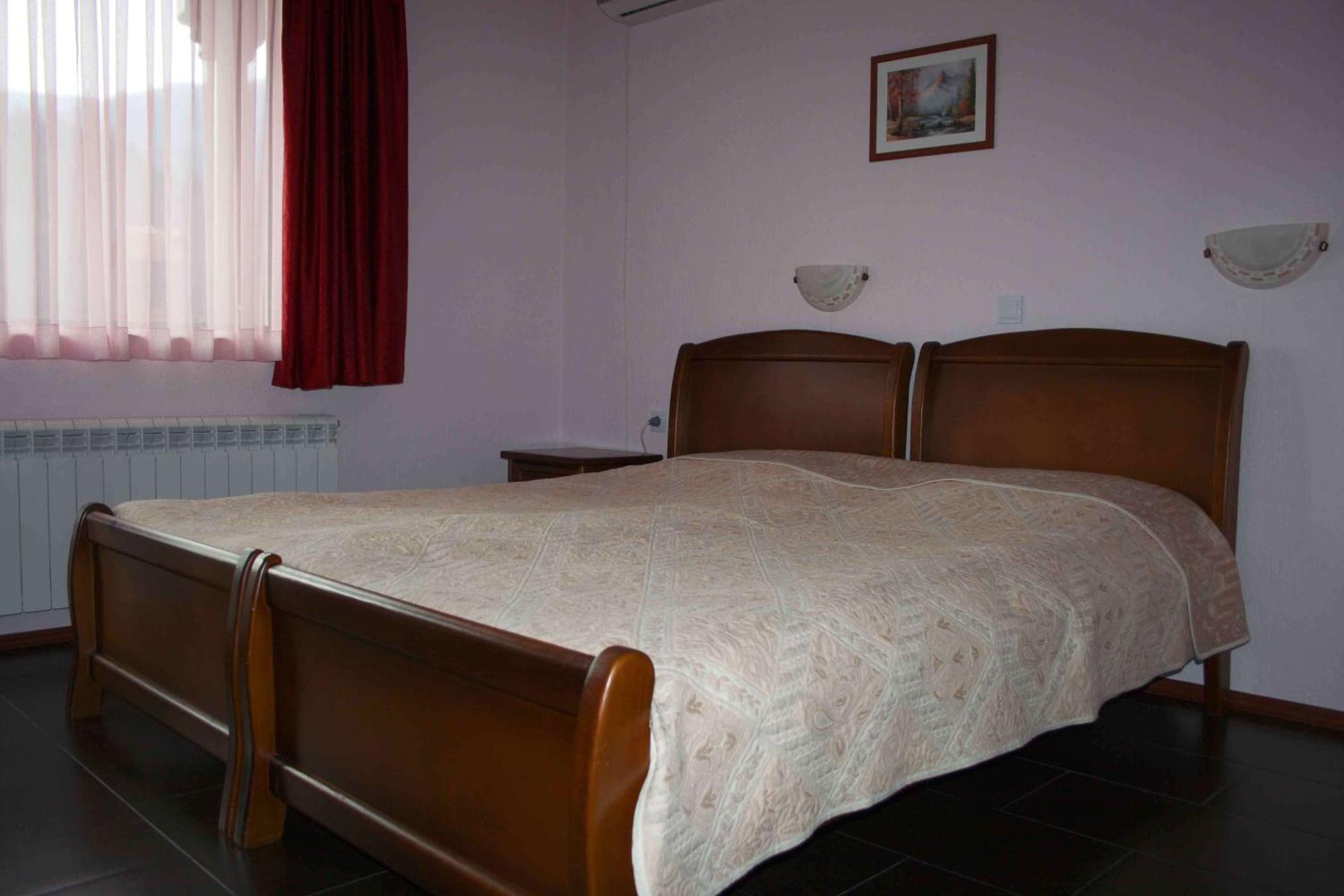 Spartak Family Hotel Smolyan Phòng bức ảnh